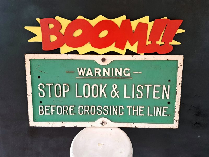 boom train sign