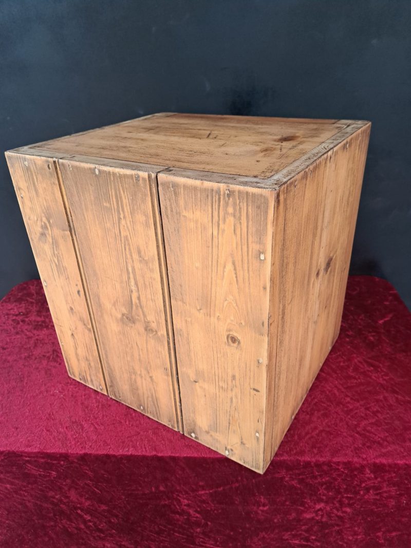 wooden safe 4