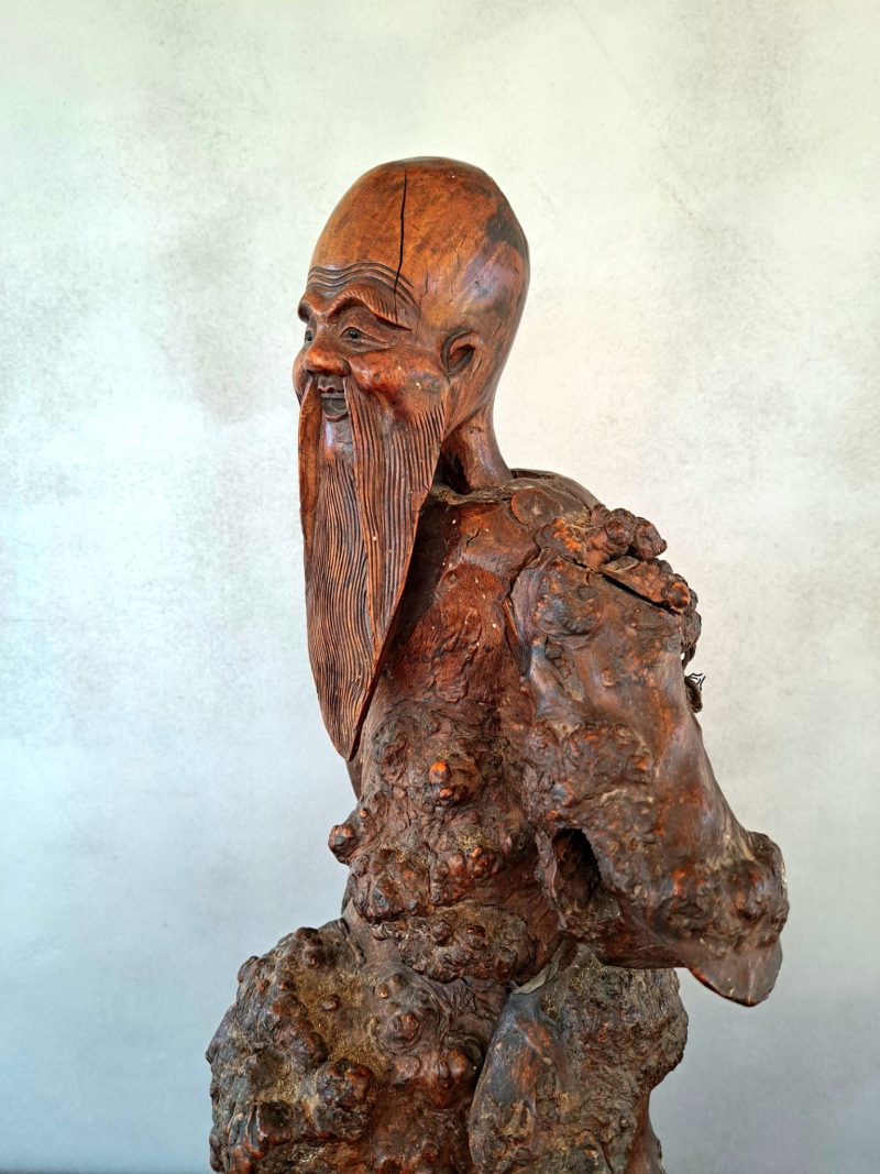 Chinese wooden figure 10