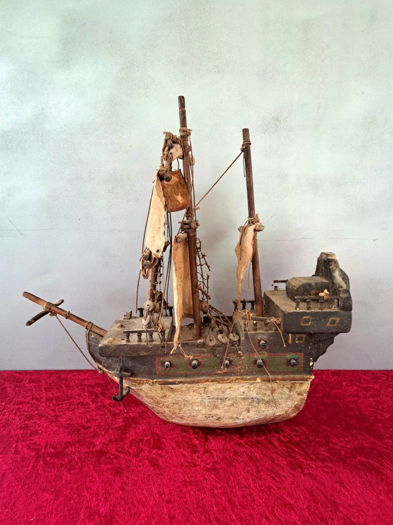 Antique wooden ship model (10)