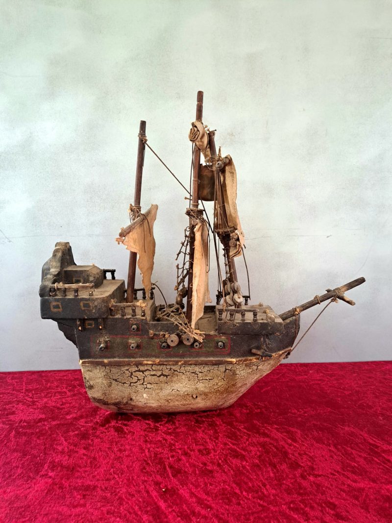 Antique wooden ship model (7)