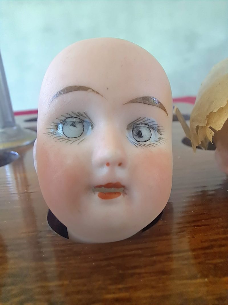 miniature porcelain dolls head (3)