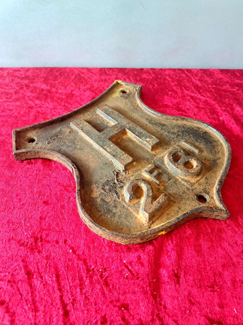 cast iron hyrant plaque (3)