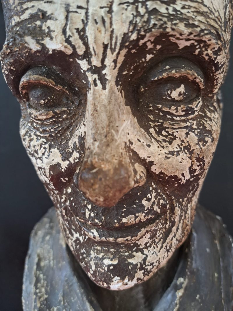 old lady plaster bust (5)