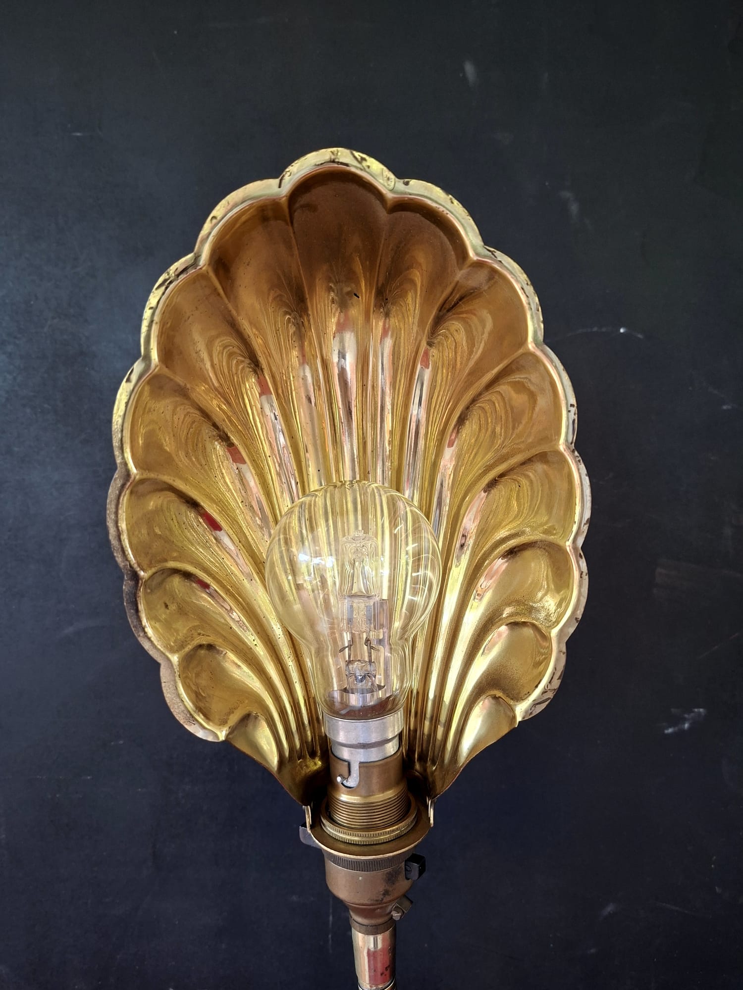 vintage double clam shell desk lamp (7)