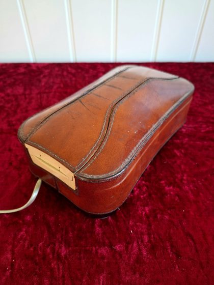 vintage leather bound ITT italian made telephone (6)