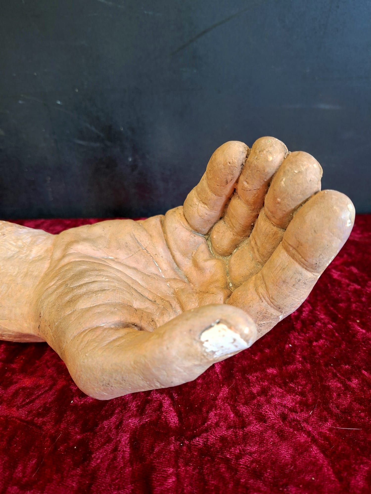 Lifesize realistic human prop arm (6)